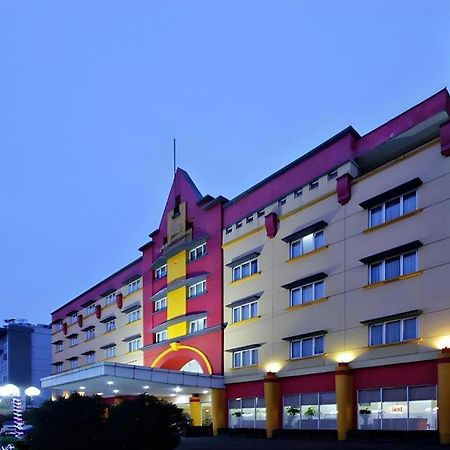 Nalendra Hotel Бандунг Экстерьер фото