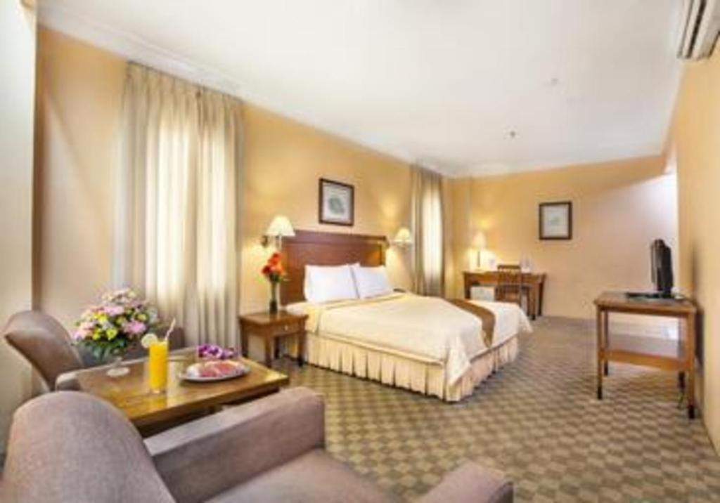 Nalendra Hotel Бандунг Экстерьер фото