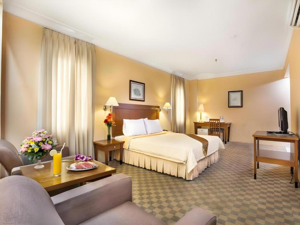 Nalendra Hotel Бандунг Экстерьер фото