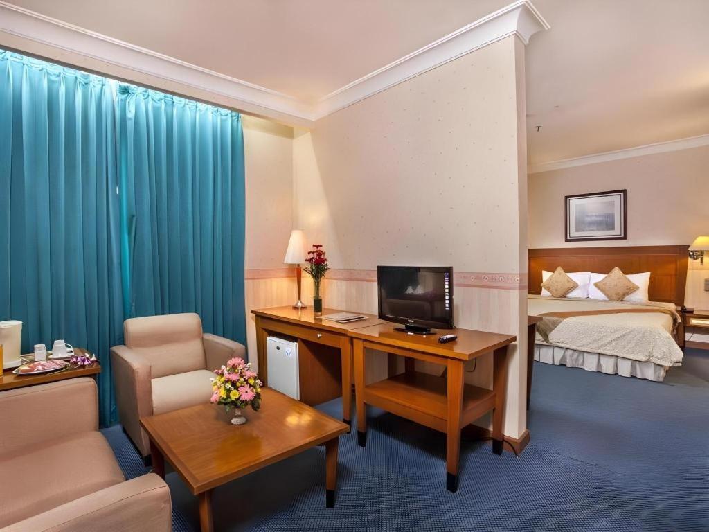 Nalendra Hotel Бандунг Экстерьер фото