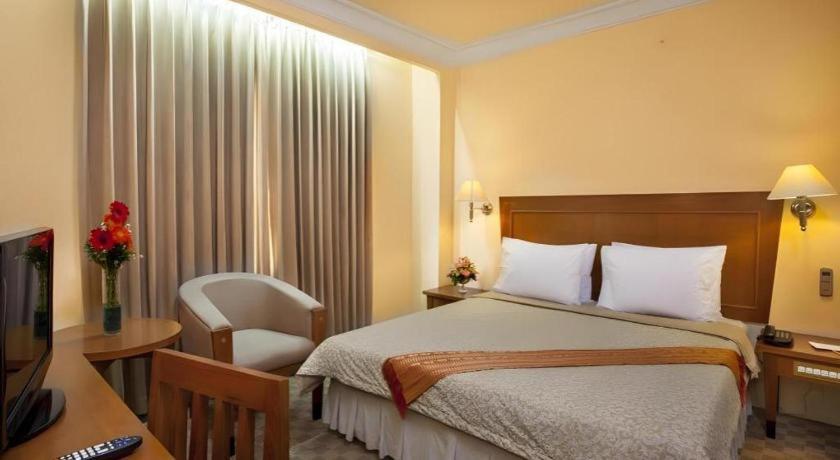 Nalendra Hotel Бандунг Экстерьер фото