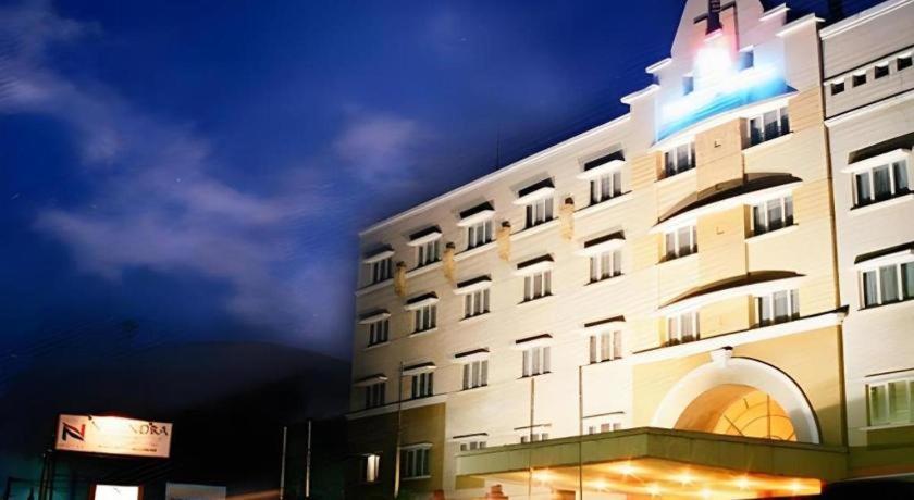 Nalendra Hotel Бандунг Экстерьер фото