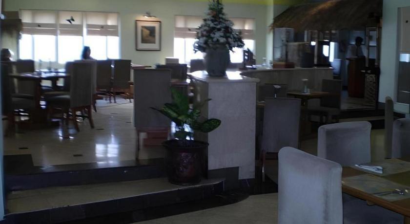 Nalendra Hotel Бандунг Экстерьер фото