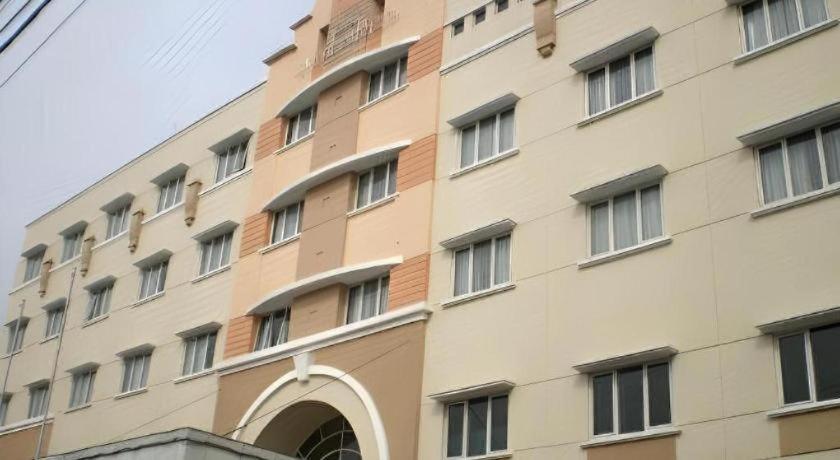 Nalendra Hotel Бандунг Экстерьер фото