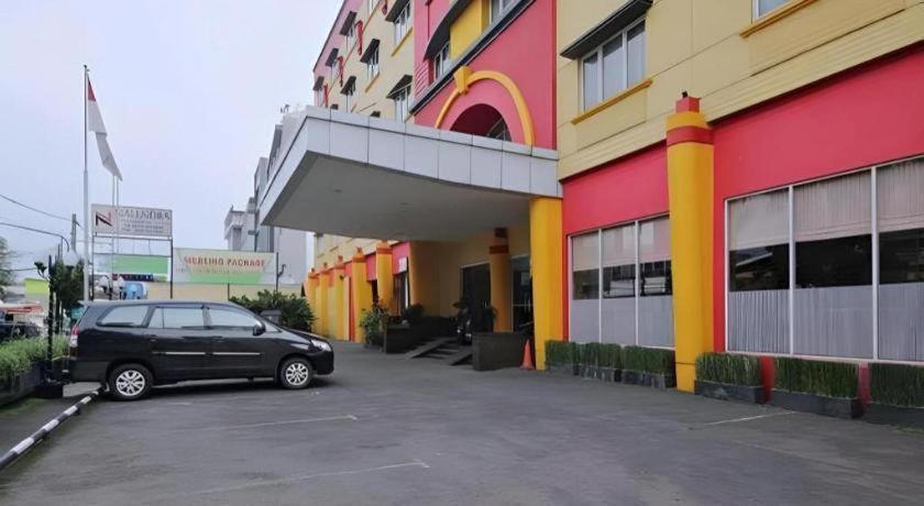 Nalendra Hotel Бандунг Экстерьер фото